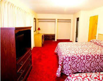 Charlie'S Motel Frostburg Exterior photo